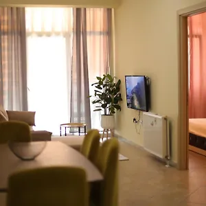 Pleasant With Free Dedicated Parking In Komuna E Parisit Apartament